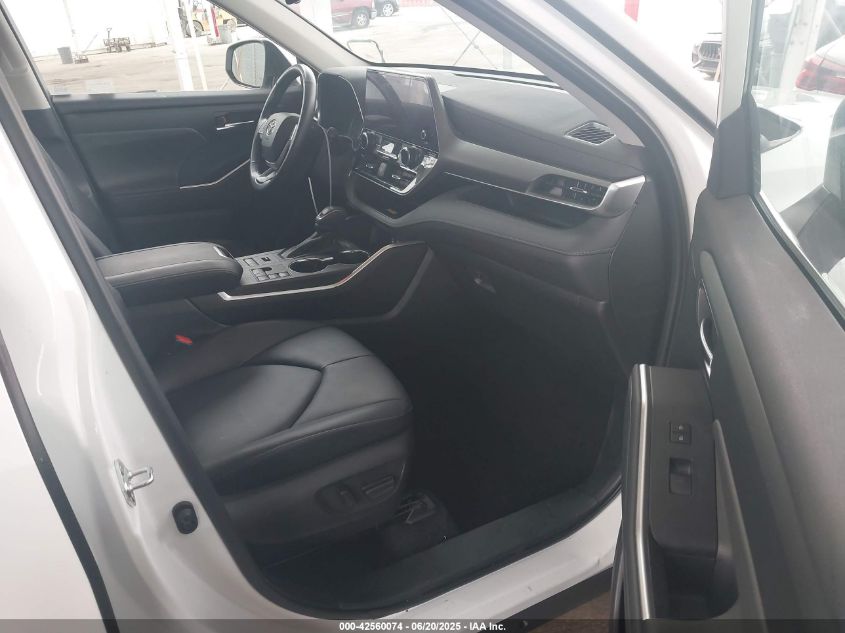 2024 Toyota Highlander - 5TDKDRBH7RS538841