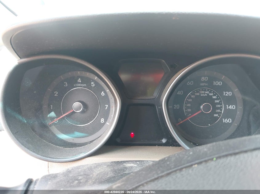 2013 HYUNDAI ELANTRA VIN: 5NPDH4AE8DH336600