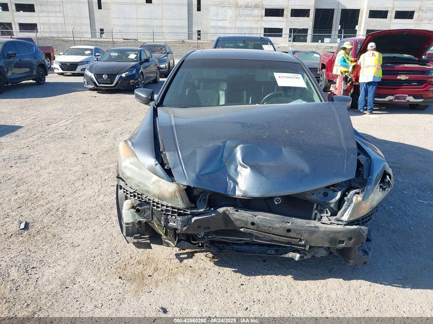 2012 Honda Accord 2.4 Ex-L VIN: 1HGCP2F82CA224727 Lot: 42560290