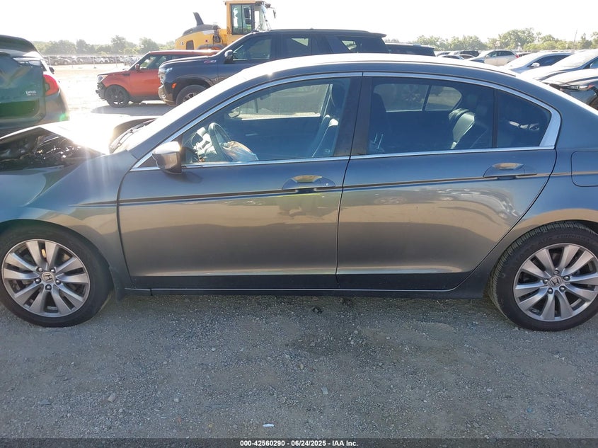 2012 Honda Accord 2.4 Ex-L VIN: 1HGCP2F82CA224727 Lot: 42560290