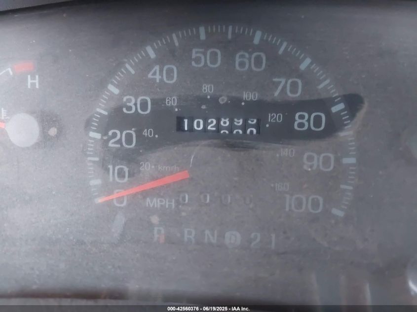 1998 Ford F-250 Lariat/Standard/Xl/Xlt VIN: 1FTRF2767WKB29569 Lot: 42560376