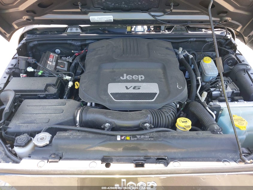 2017 JEEP WRANGLER UNLIMITED SPORT 4X4 - 1C4BJWDG0HL678239