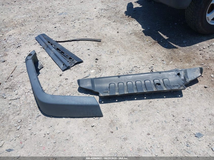 2017 JEEP WRANGLER UNLIMITED SPORT 4X4 - 1C4BJWDG0HL678239