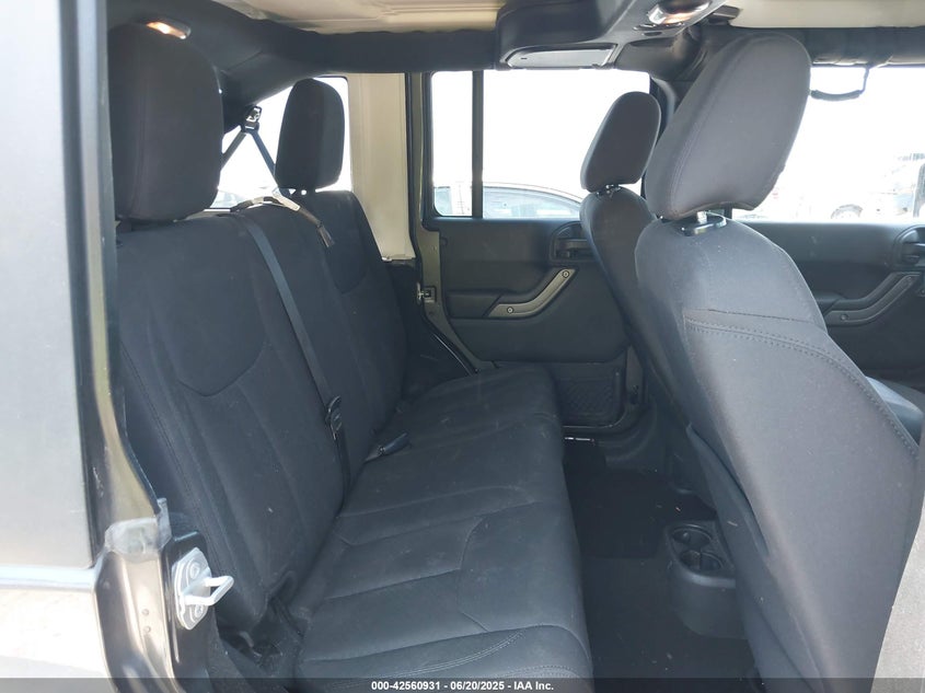 2017 JEEP WRANGLER UNLIMITED SPORT 4X4 - 1C4BJWDG0HL678239