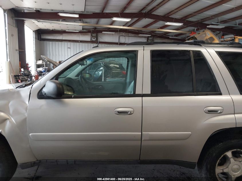 2005 Chevrolet Trailblazer Lt VIN: 1GNDT13S152154327 Lot: 42561480