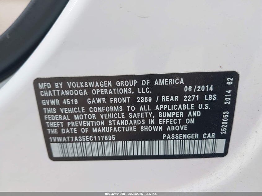 2014 VOLKSWAGEN PASSAT VIN: 1VWAT7A35EC117895
