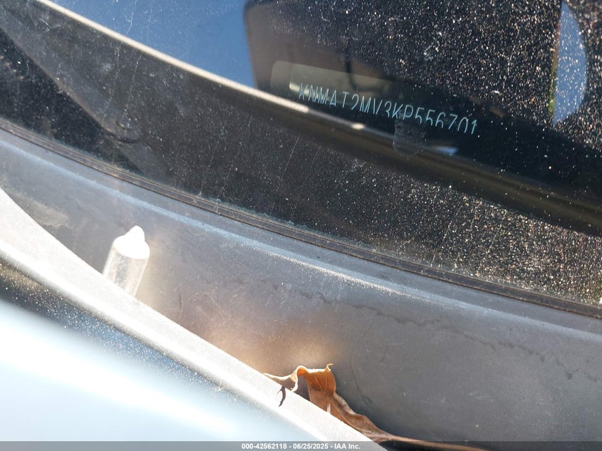 2019 NISSAN ROGUE SV - KNMAT2MV3KP556701