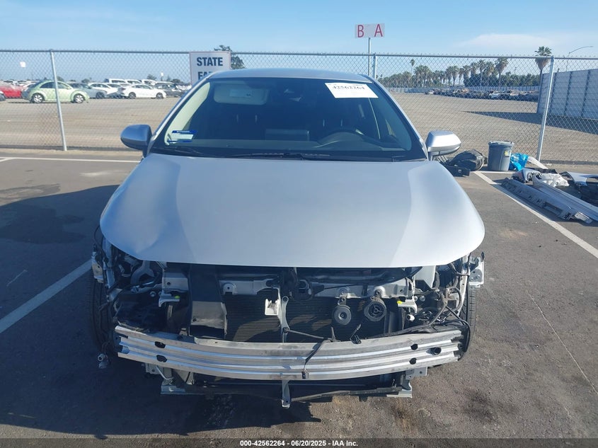 2022 Toyota Corolla Hybrid Le VIN: JTDEAMDE5N3001845 Lot: 42562264