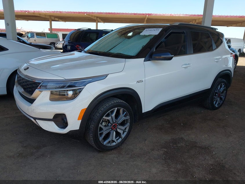 2021 KIA SELTOS VIN: KNDEUCA24M7092299