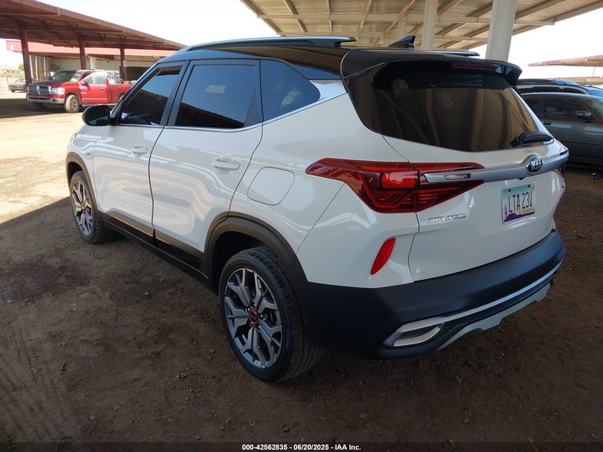 2021 KIA SELTOS VIN: KNDEUCA24M7092299