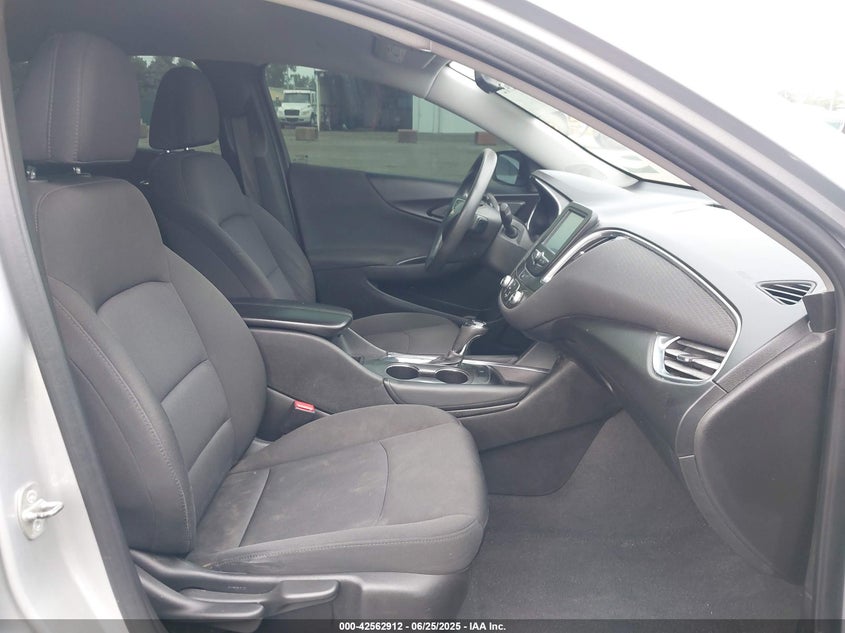 2018 CHEVROLET MALIBU LT - 1G1ZD5ST7JF192007