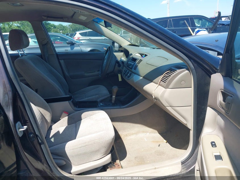 4T1BF32K22U503284 2002 TOYOTA CAMRY photo no. 5