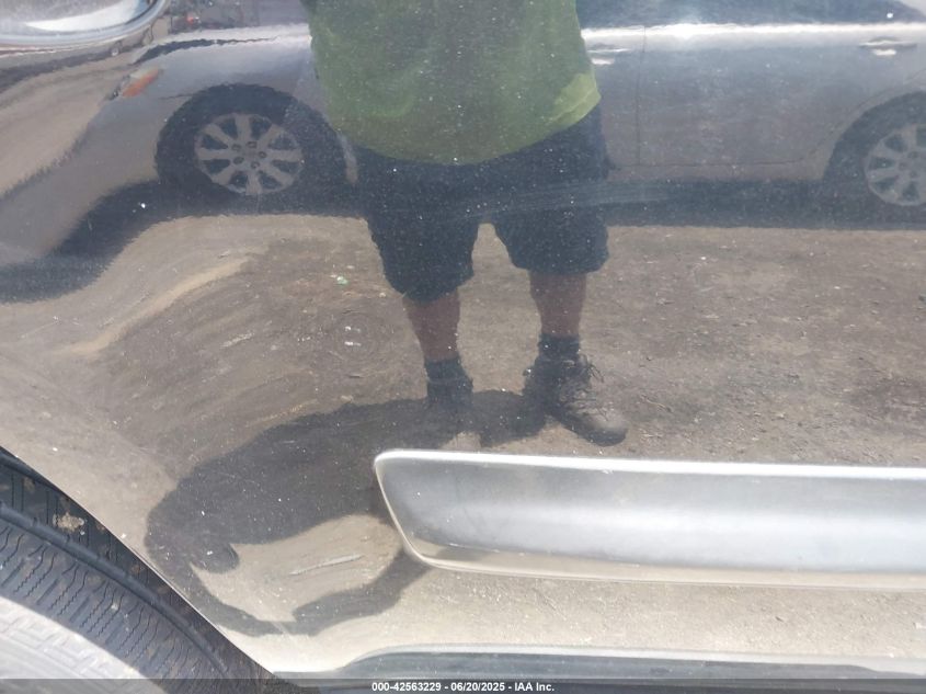 2007 GMC Yukon VIN: 1GKFC13027R372047 Lot: 42563229