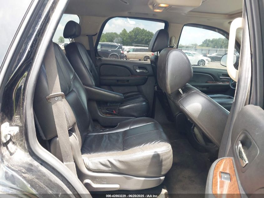 2007 GMC Yukon VIN: 1GKFC13027R372047 Lot: 42563229