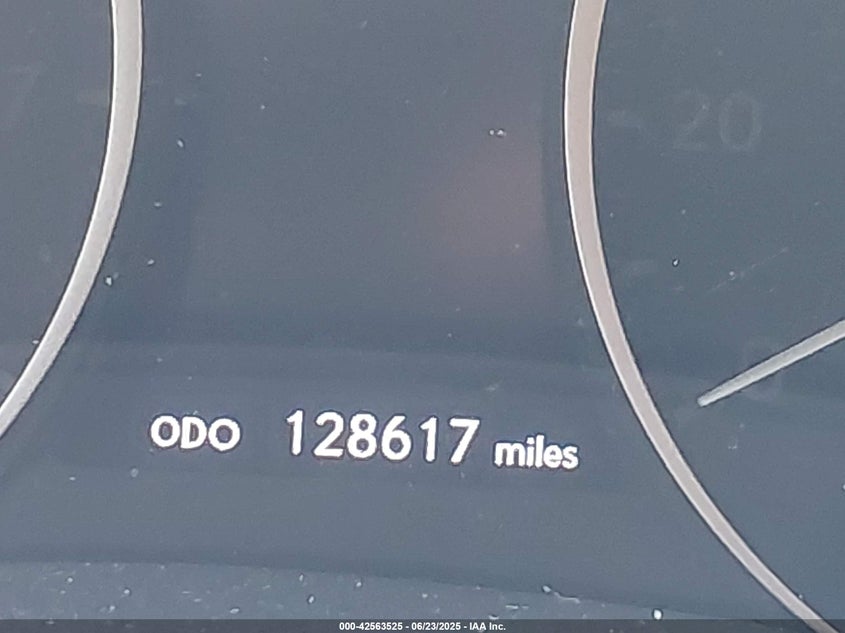 2015 LEXUS ES 350 - JTHBK1GG8F2197880