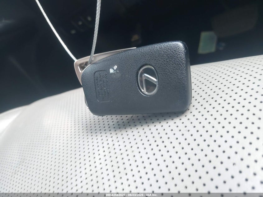 2015 LEXUS ES 350 - JTHBK1GG8F2197880