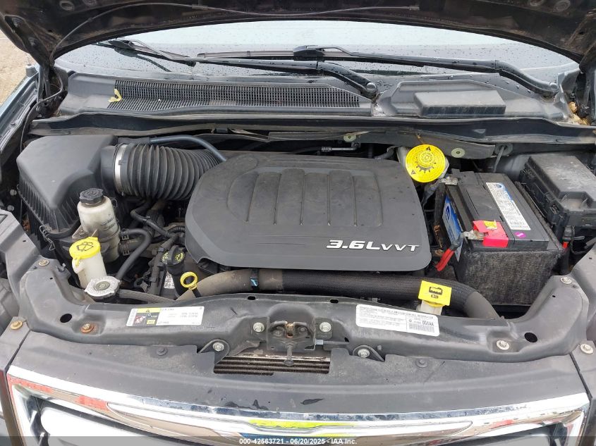 2014 Chrysler Town & Country Limited VIN: 2C4RC1GG5ER409504 Lot: 42563721