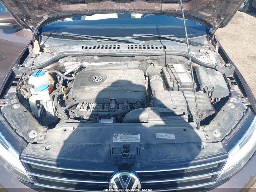 2015 VOLKSWAGEN JETTA 1.8T SE - 3VWD17AJ5FM411217