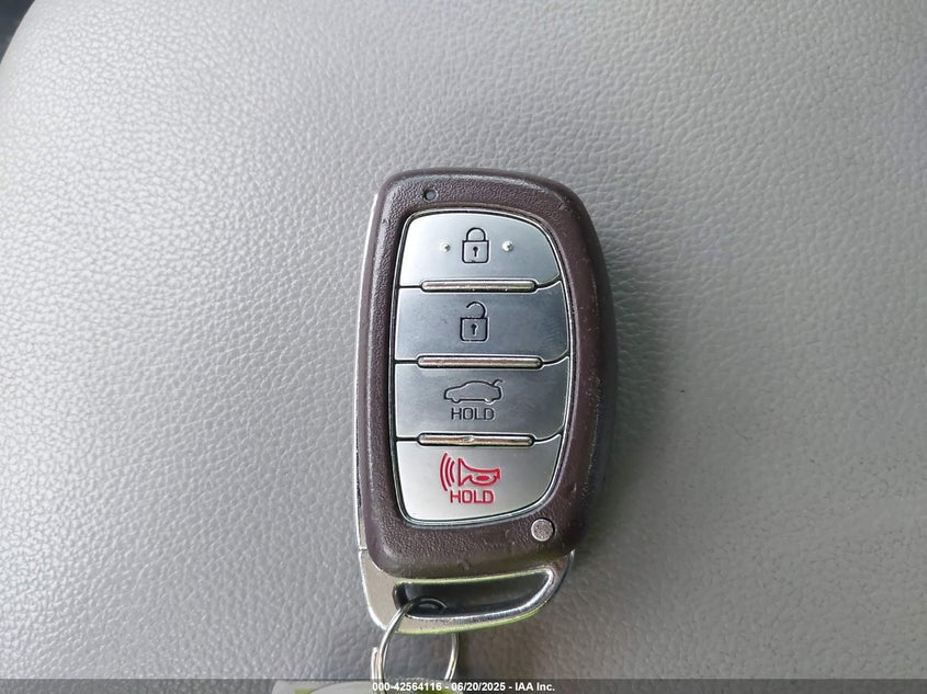 2018 HYUNDAI ELANTRA VALUE EDITION - 5NPD84LF0JH400565