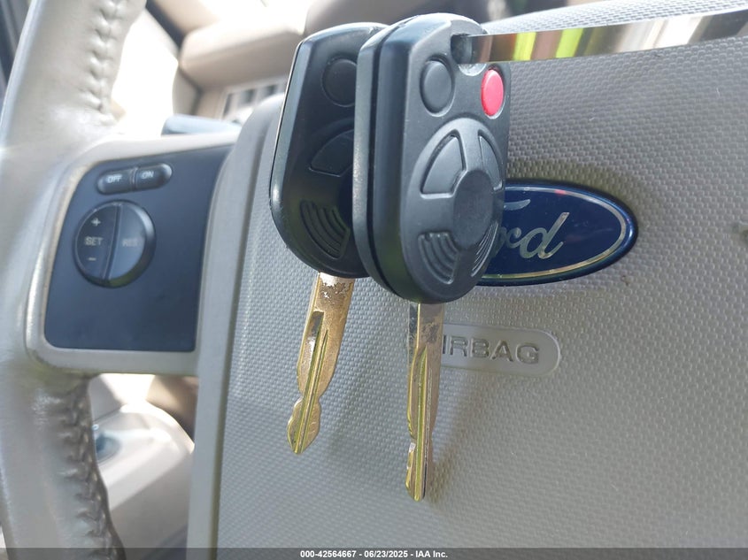 2009 FORD EXPEDITION EL VIN: 1FMFK16589EB03062