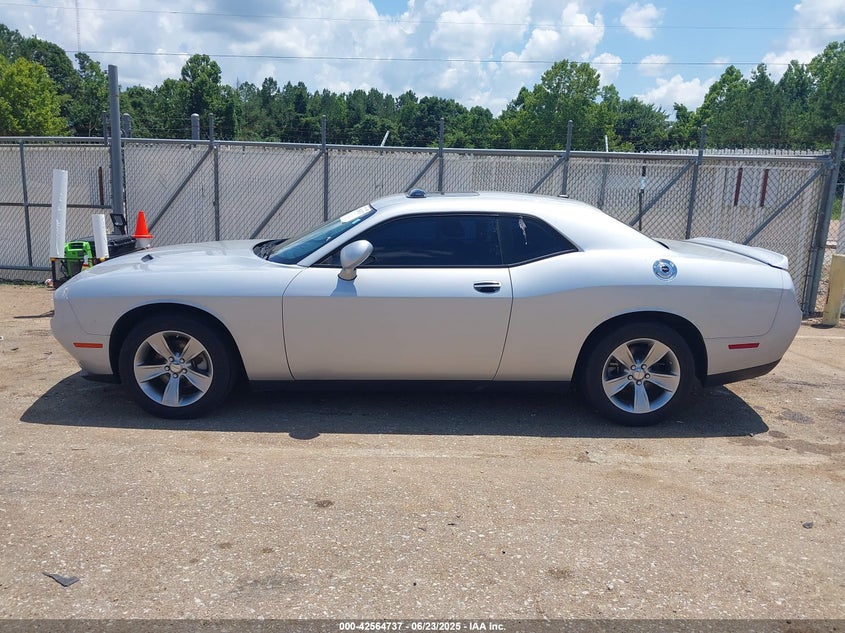 2022 DODGE CHALLENGER SXT - 2C3CDZAG4NH260491