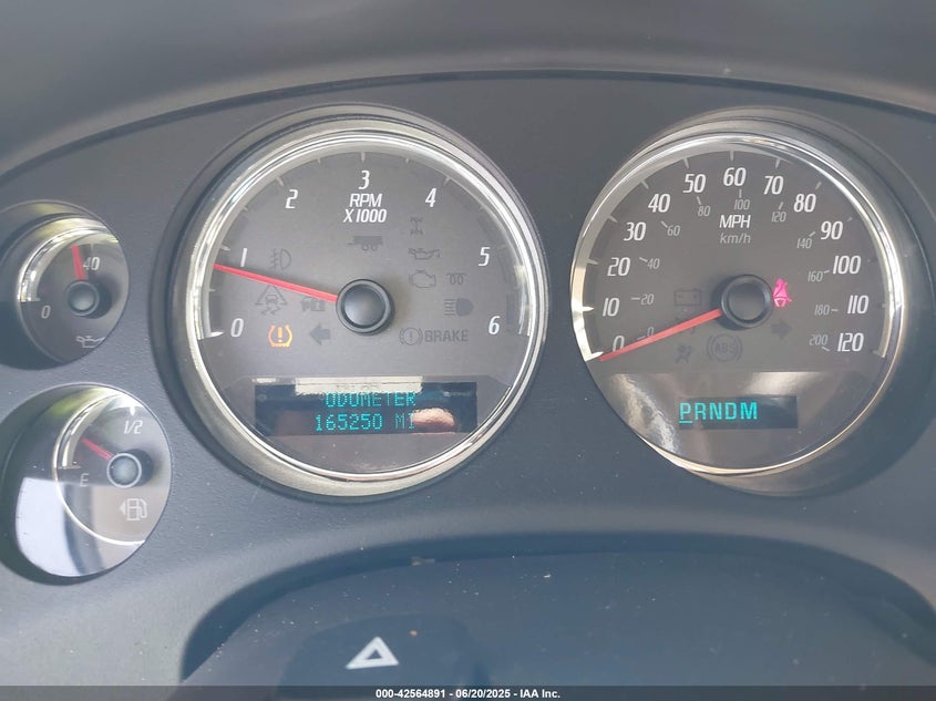 2007 GMC YUKON XL 1500 VIN: 1GKFK66877J182664