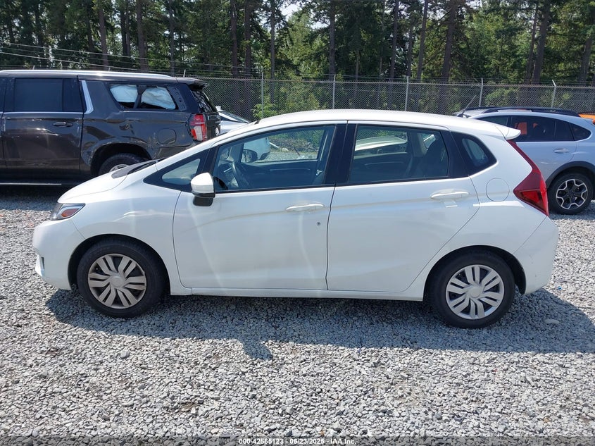 2016 HONDA FIT LX - JHMGK5H57GX008022