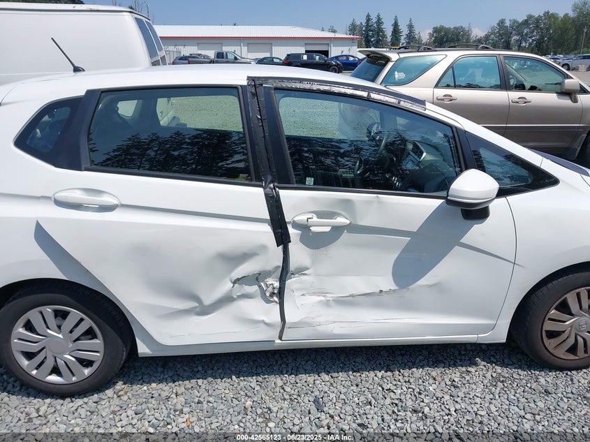 2016 HONDA FIT LX - JHMGK5H57GX008022
