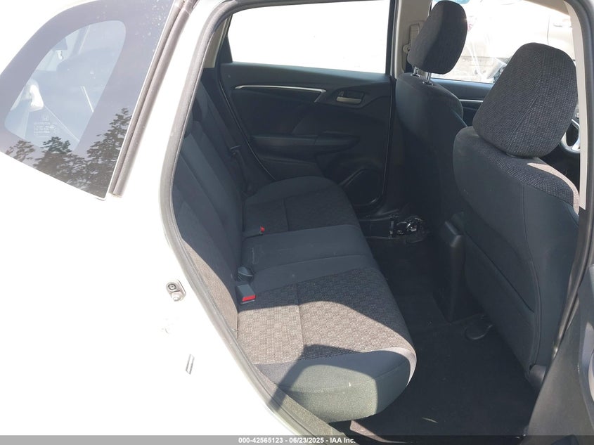 2016 HONDA FIT LX - JHMGK5H57GX008022