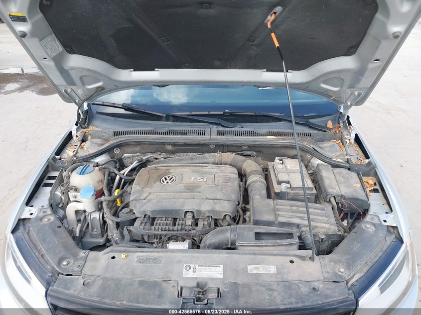 2014 VOLKSWAGEN JETTA 1.8T SE - 3VWD17AJ6EM262122