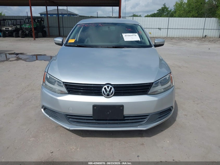 2014 VOLKSWAGEN JETTA 1.8T SE - 3VWD17AJ6EM262122
