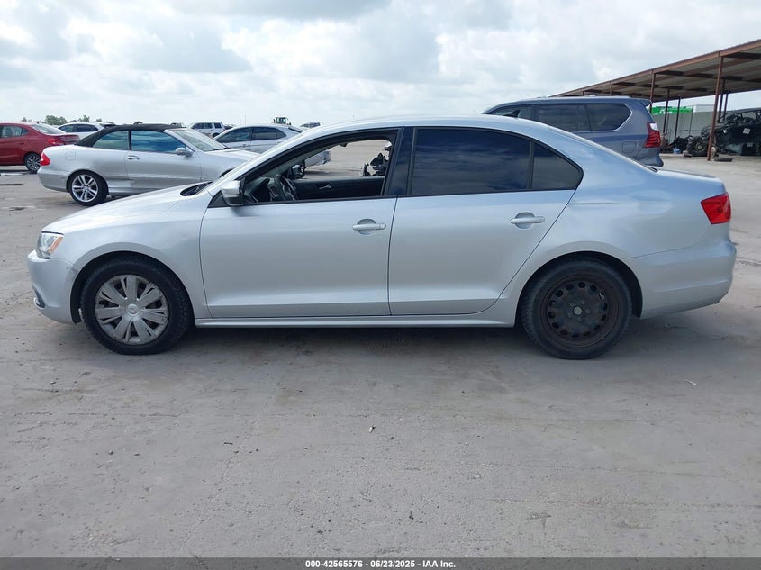 2014 VOLKSWAGEN JETTA 1.8T SE - 3VWD17AJ6EM262122