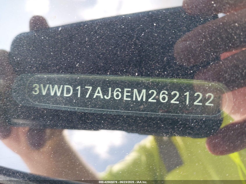2014 VOLKSWAGEN JETTA 1.8T SE - 3VWD17AJ6EM262122