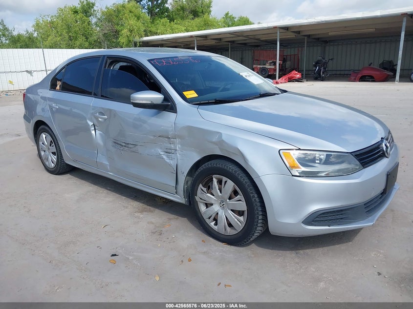 2014 VOLKSWAGEN JETTA 1.8T SE - 3VWD17AJ6EM262122