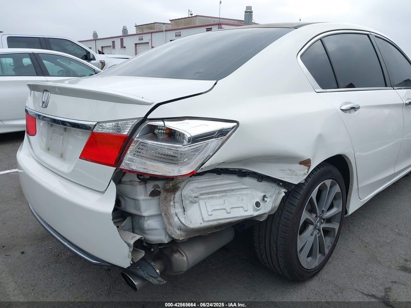 2015 HONDA ACCORD VIN: 1HGCR2F53FA263170