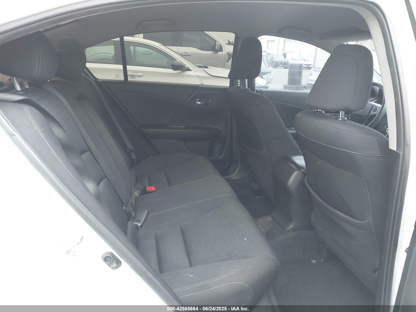 2015 HONDA ACCORD VIN: 1HGCR2F53FA263170