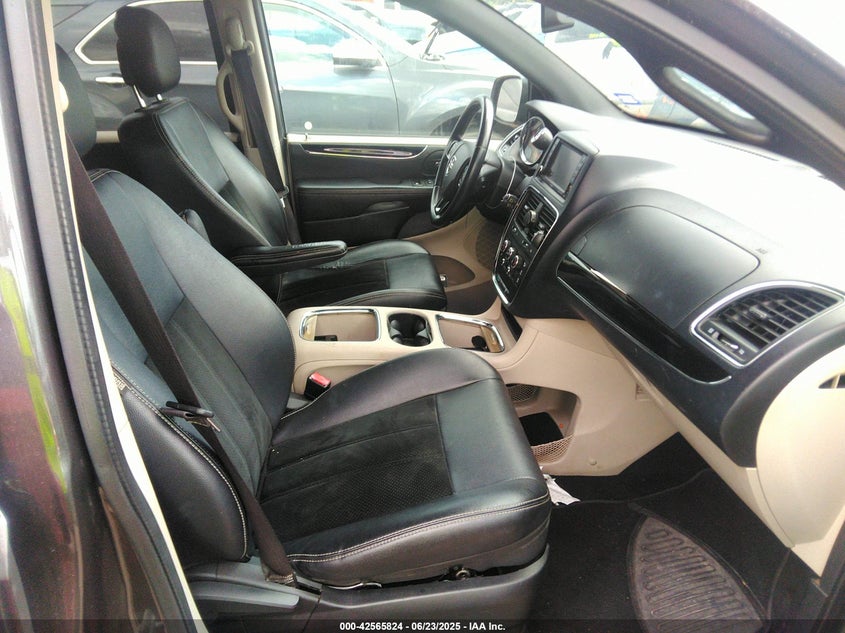 2017 DODGE GRAND CARAVAN SXT - 2C4RDGCG0HR818116