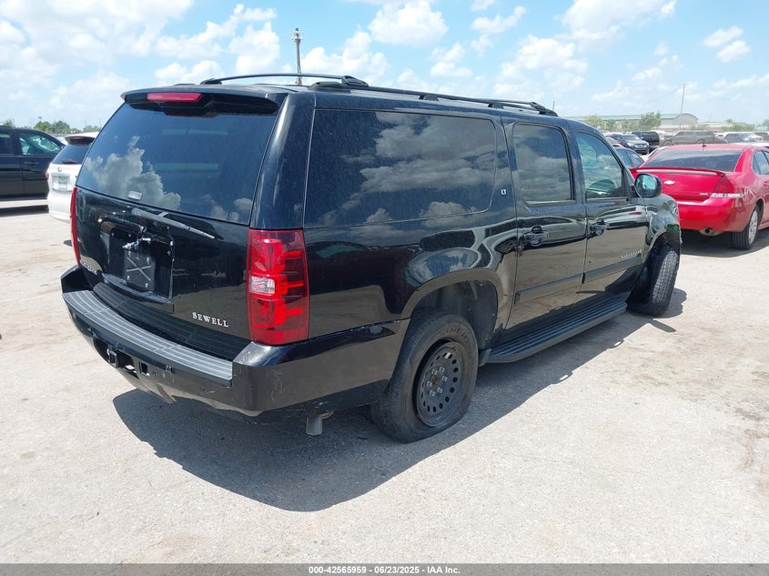2007 CHEVROLET SUBURBAN 1500 VIN: 3GNFC16057G132960