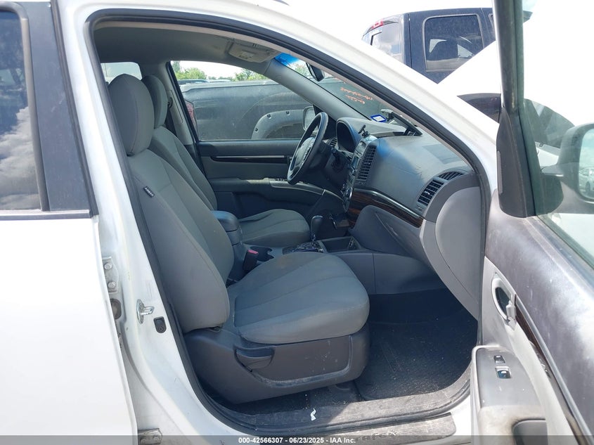 2012 HYUNDAI SANTA FE VIN: 5XYZG3AB4CG094595