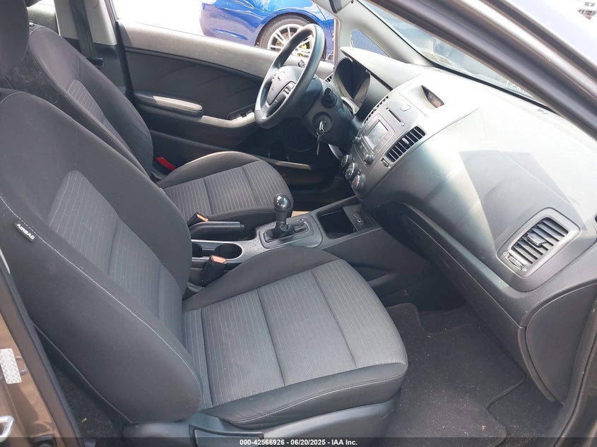 2016 KIA FORTE LX - KNAFX4A62G5527158