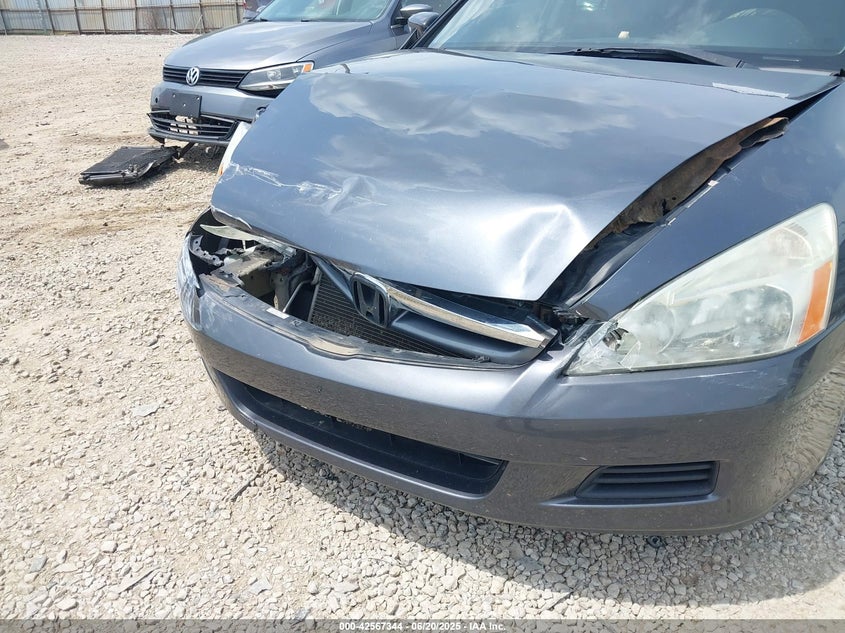 2007 HONDA ACCORD VIN: 1HGCM567X7A217242