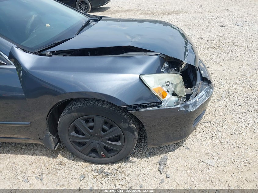 2007 HONDA ACCORD VIN: 1HGCM567X7A217242