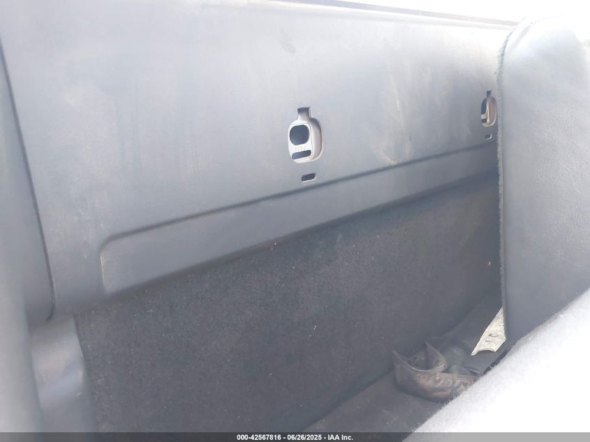 2000 Chevrolet Silverado 1500 VIN: 1GCEC14W2YZ368446 Lot: 42567816