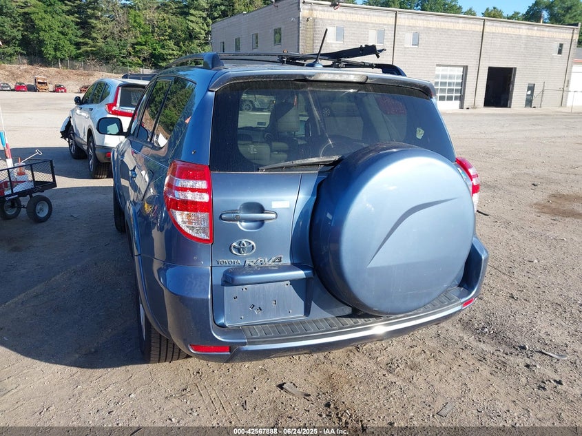 2009 Toyota Rav4 Limited V6 VIN: JTMBK31V79D001800 Lot: 42567888