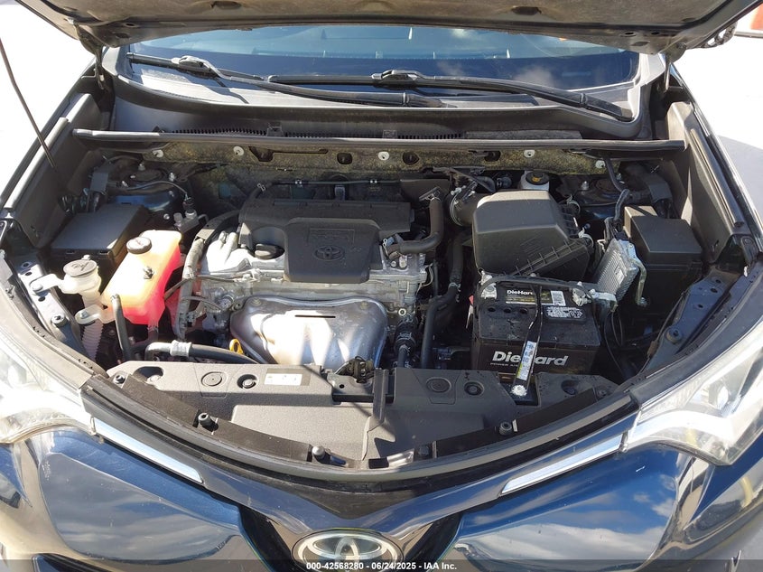 2018 TOYOTA RAV4 LE - JTMZFREV5JJ208126