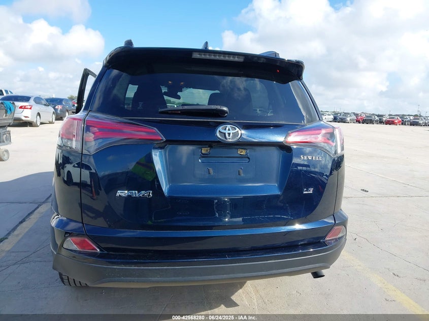 2018 TOYOTA RAV4 LE - JTMZFREV5JJ208126
