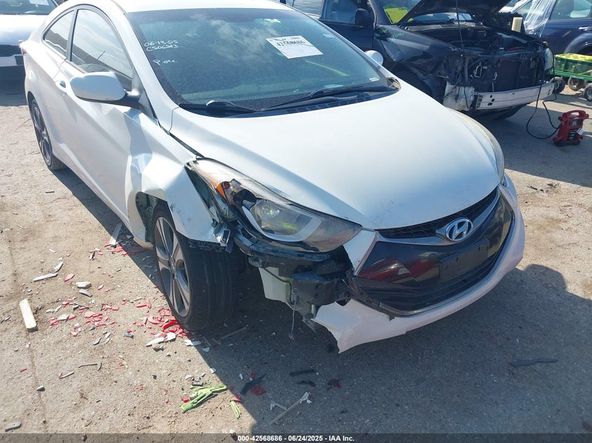 2014 HYUNDAI ELANTRA - KMHDH6AH9EU024200