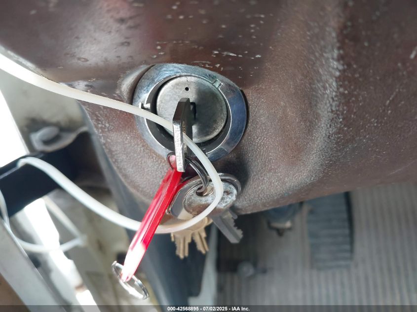 1986 Ford N-Series Lnt8000 VIN: 1FDYW80U8GVA09718 Lot: 42568895