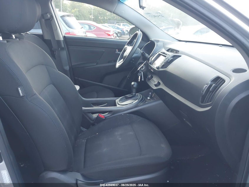 2011 KIA SPORTAGE VIN: KNDPBCA20B7023282