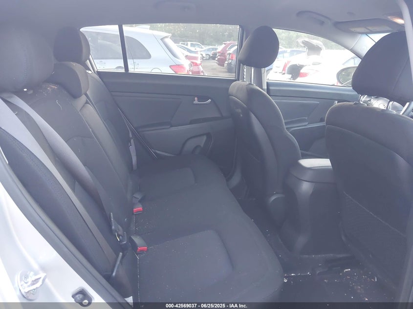 2011 KIA SPORTAGE VIN: KNDPBCA20B7023282